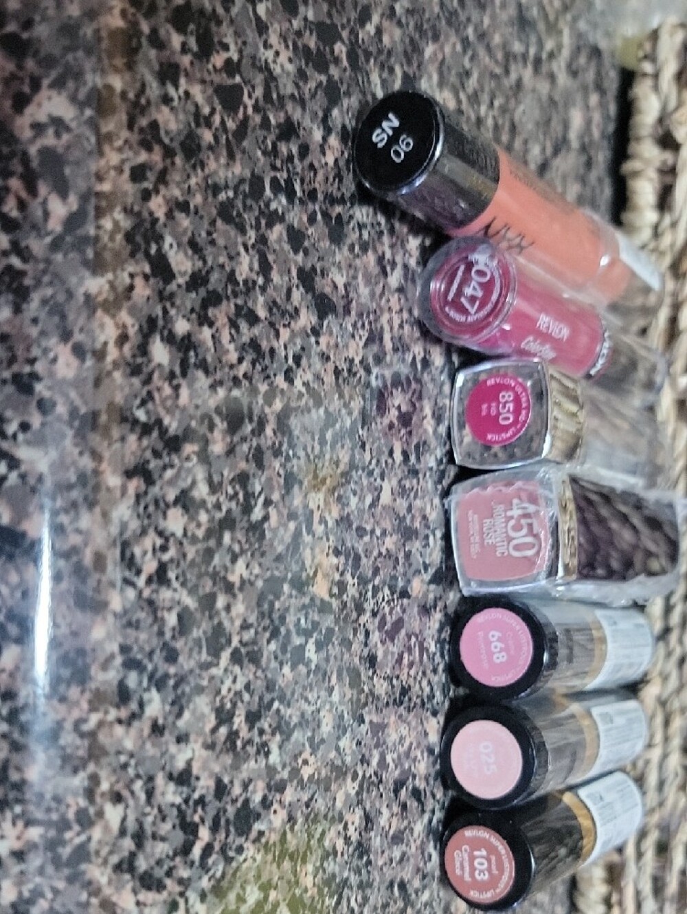Bundle 7 Lipsticks! Details Below 💄💋 - Picture 11 of 12